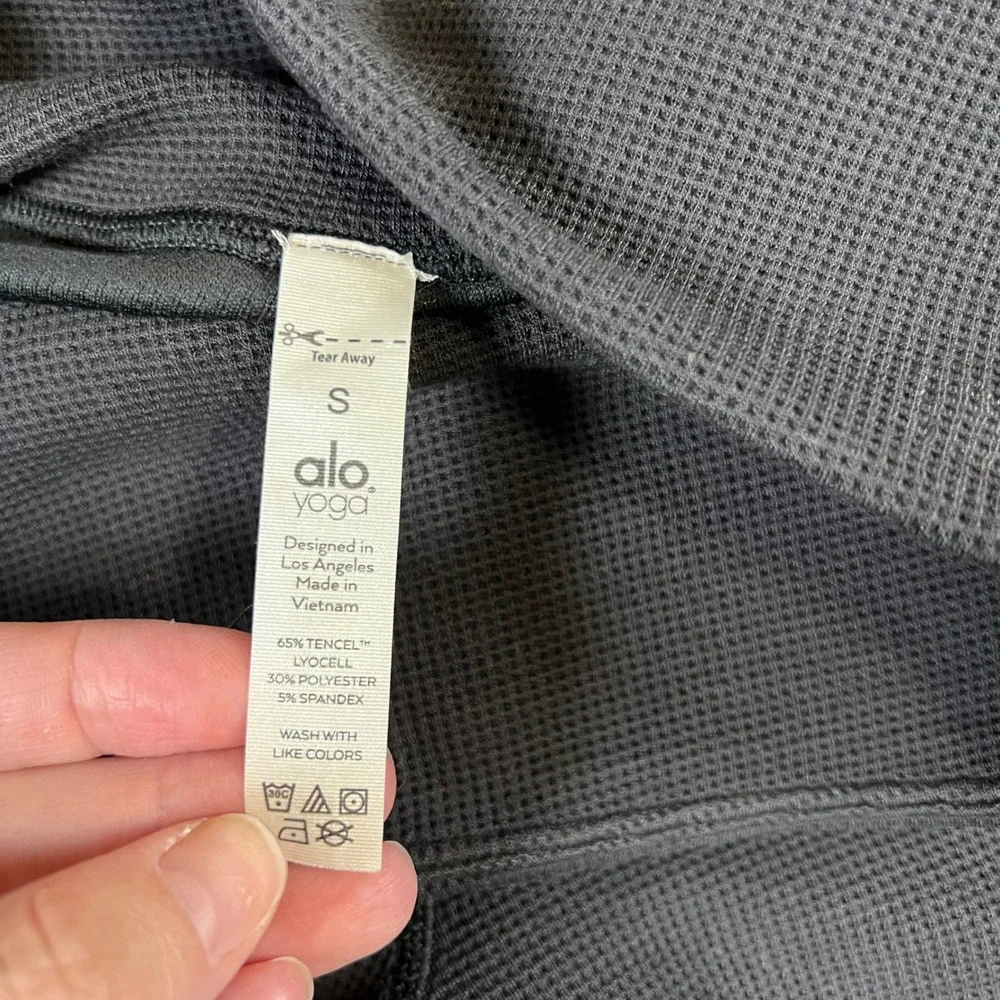 Alo Yoga High Waist Waffle Knit Leggings Charcoal Grey Tencel Blend Womens Small